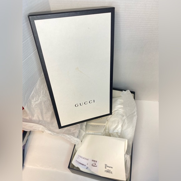 Gucci Original Box. - Picture 2 of 8